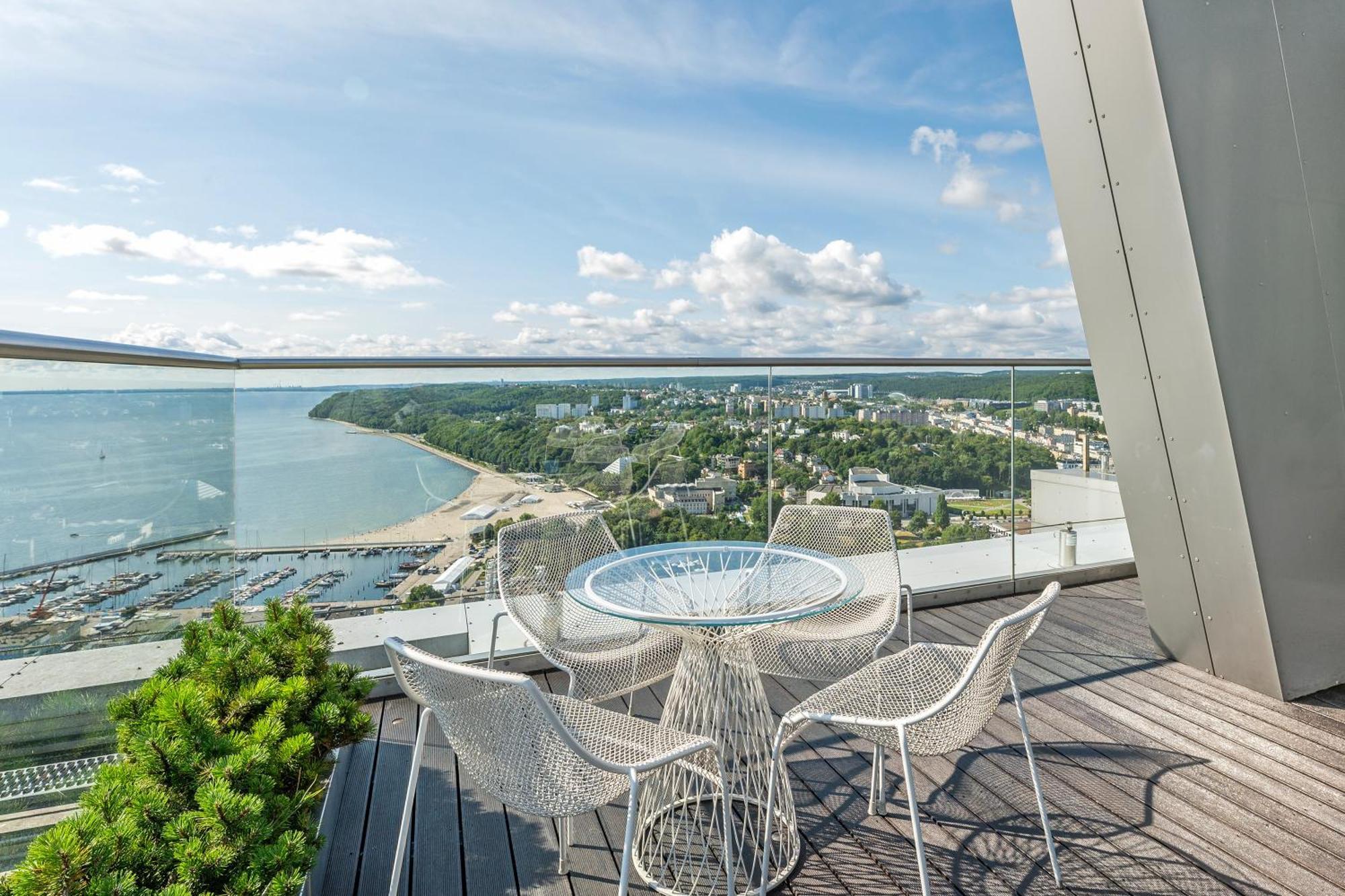Sea Towers Appartement Gdynia Buitenkant foto