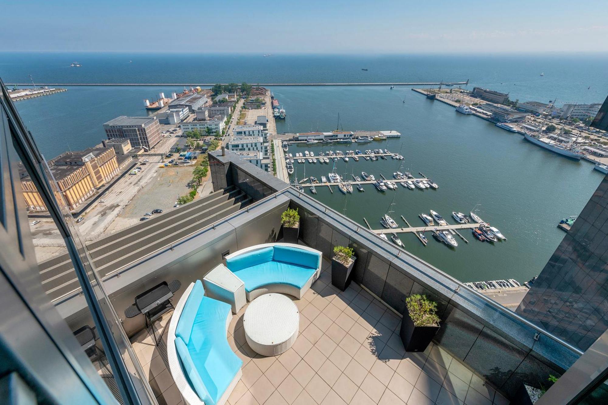 Sea Towers Appartement Gdynia Buitenkant foto